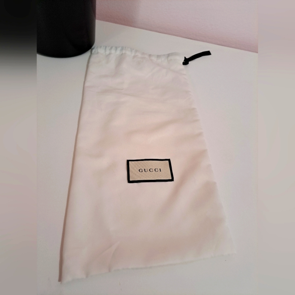 GUCCI Dustbag, Ivory colored, Satin/Chiffon-like Textile, Black drawstring